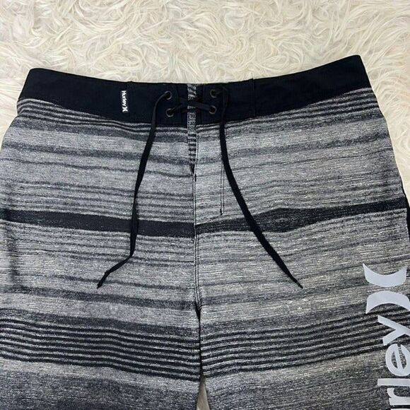 Hurley Men's 29 Grey & Black Striped Phantom Swim Trunks Board Shorts - Picture 10 of 10